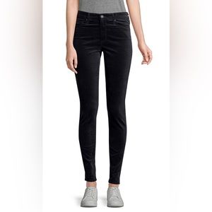 NWT AG Jeans Farrah black velvet pants size 25